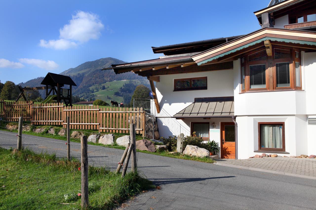 Alpenhotel Landhaus Kuechl キルヒベルク・イン・チロル エクステリア 写真
