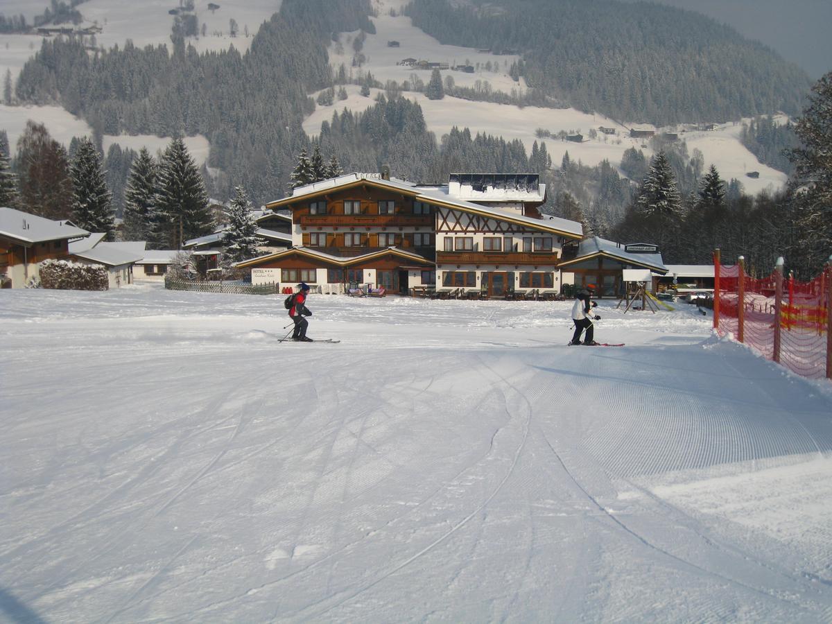 Alpenhotel Landhaus Kuechl キルヒベルク・イン・チロル エクステリア 写真
