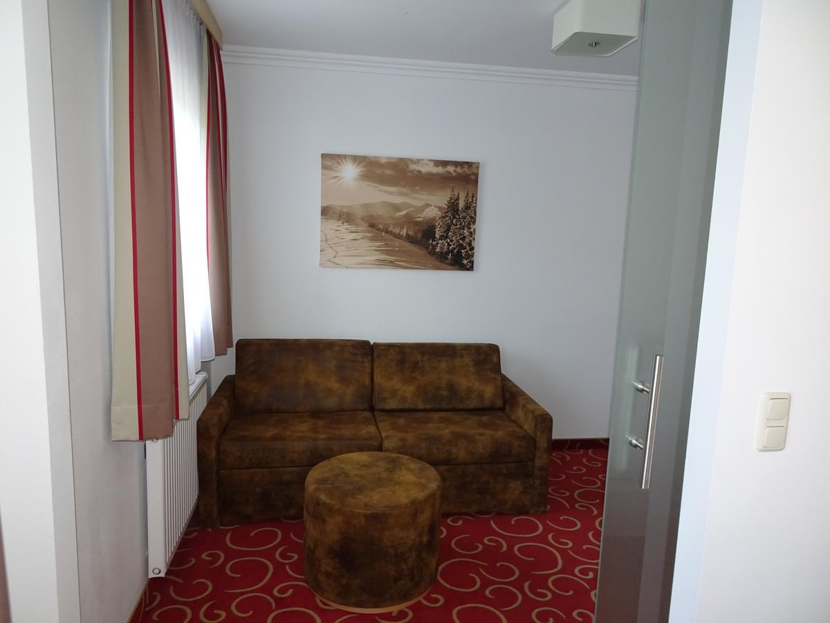 Alpenhotel Landhaus Kuechl キルヒベルク・イン・チロル エクステリア 写真