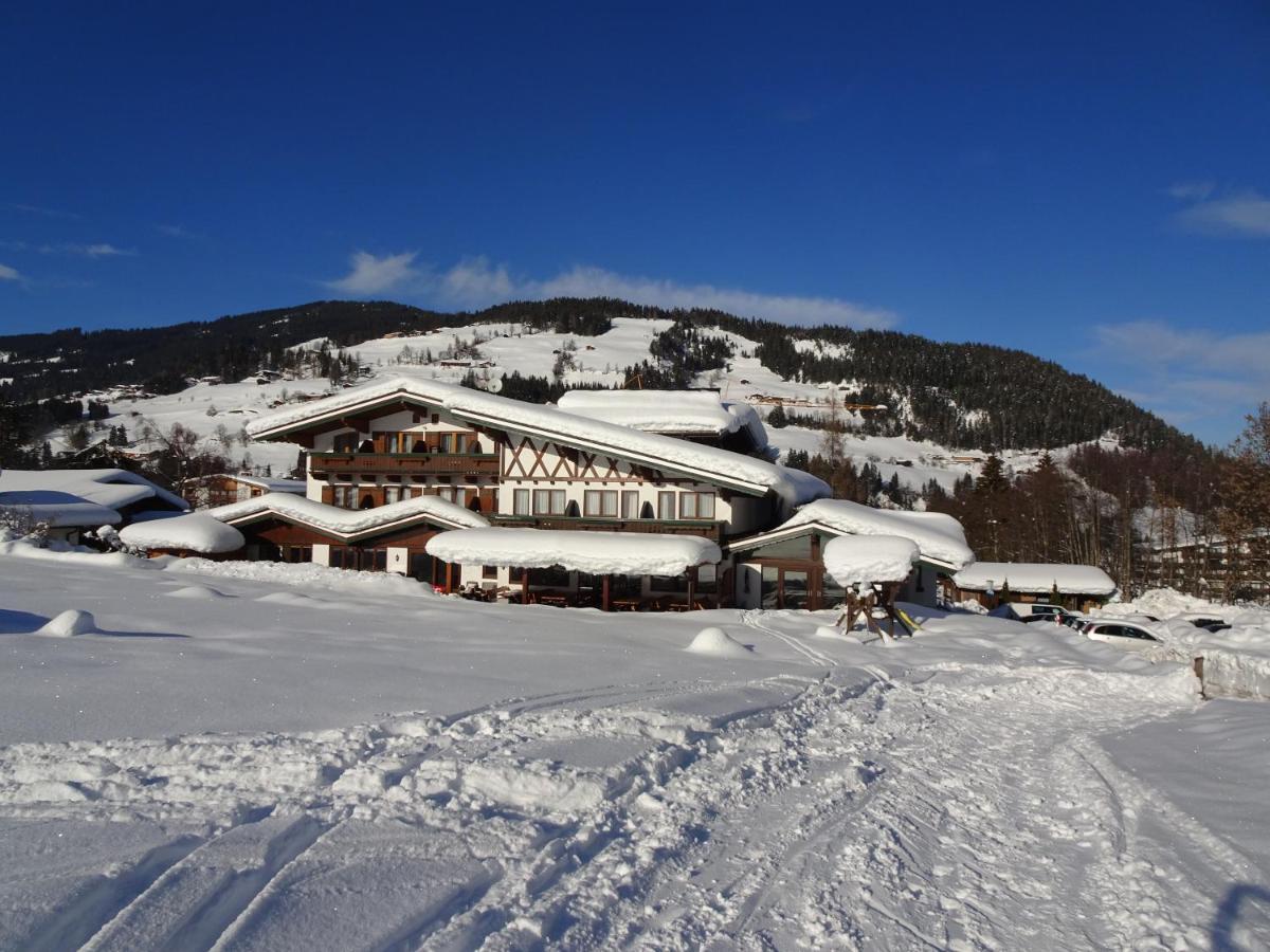 Alpenhotel Landhaus Kuechl キルヒベルク・イン・チロル エクステリア 写真